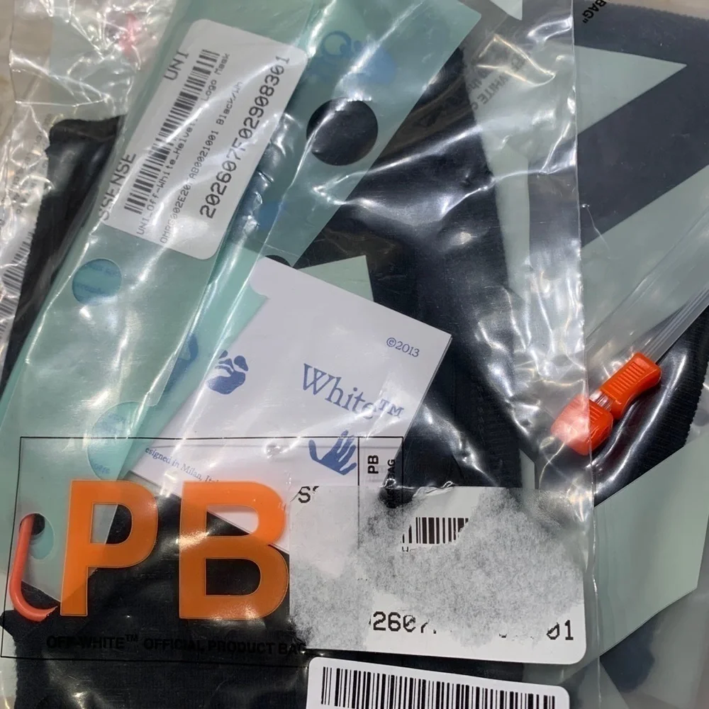 OFF-WHITE Logo Mask